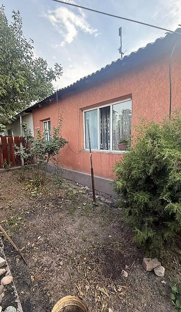 Срочно продам полдома в с.Маевка,ул.Молодежная Участок 3 сотки Площадь lalafo.kg да Срочно продам полдома в с.Маевка,ул.Молодежная Участок 3 сотки Площадь