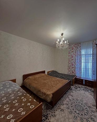 Продажа коттеджей и домов: 🏡 Продается часть коттеджа в ЦО «Радуга» 📍Локация: Иссык-Кульская — 10
