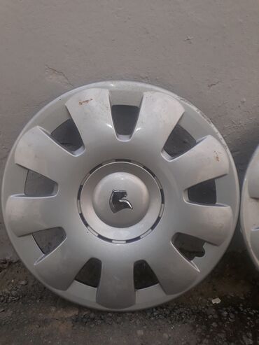 avtomobil üçün disklər: İşlənmiş Kolpak Iran Khodro R 15