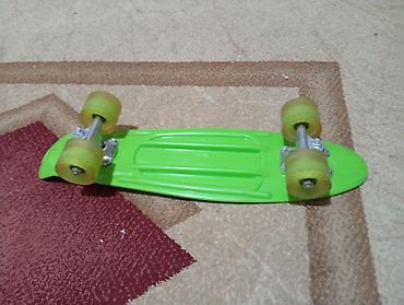 skeyt board: Yaşıl rəngli plastik penny skeytbordu - Kompakt “penny board” tipli — 1