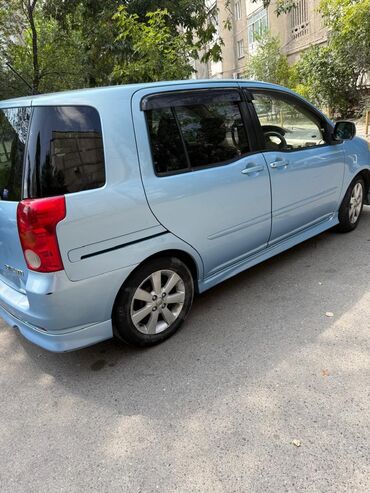 машины талас: Toyota Raum: 2004 г., 1.5 л, Автоматические, Бензин, Минивэн