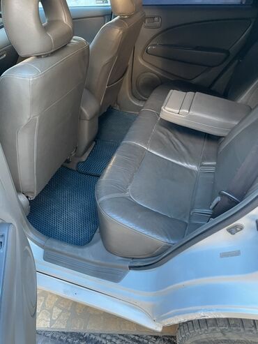 Mitsubishi: Mitsubishi Outlander: 2004 г., 2.4 л, Автомат, Бензиновая, Кроссовер — 7