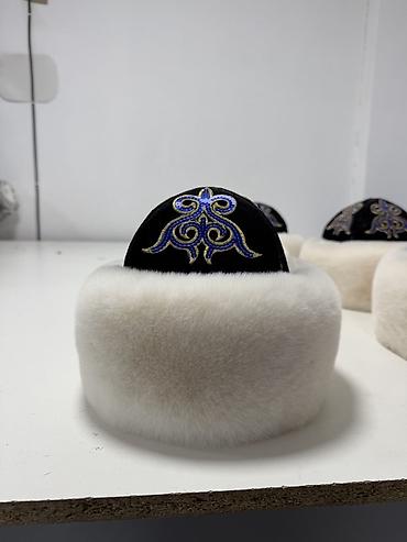 Шапки: Шапка, Ушанка, Норка, Зима, С отворотами — 10