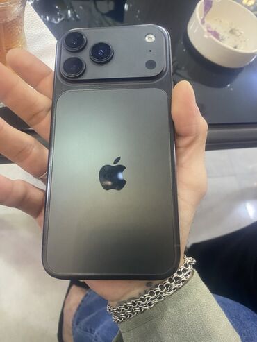 sensor ekran notebook: Məhsul: Qatlana bilən ekranlı smartfon Xüsusiyyətlər: - İki hissəli