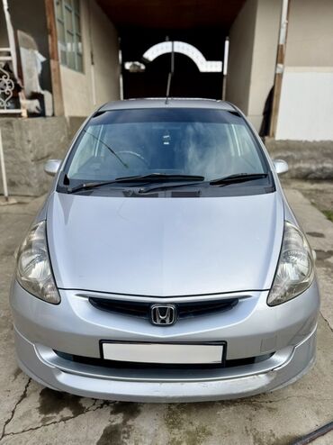 Honda: Honda Fit: 2003 г., 1.5 л, Автомат, Бензин, Хэтчбэк