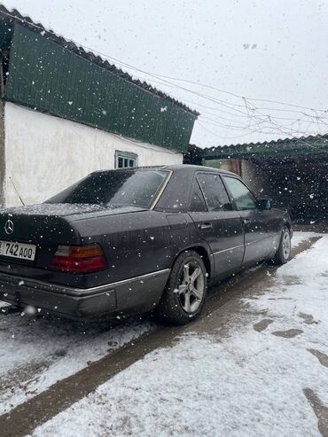 мерседес 210 2 2: Mercedes-Benz W124: 1992 г., 2.3 л, Механика, Бензин, Седан