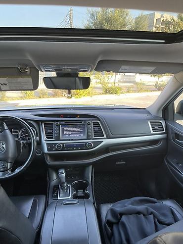 Toyota: Toyota Highlander: 2019 г., 3.5 л, Автомат, Бензин, Кроссовер — 6