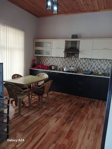 Həyət evləri və villaların satışı: 3 otaqlı, 115 kv. m, Orta təmir — 7