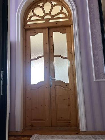 ремонт замков дверей: Təbii ağacdan hazırlanmış ikiqat daxili qapı və yarımdairəvi üst — 1
