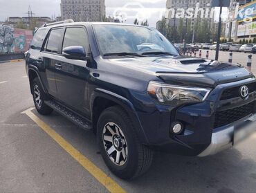 айди с 4: Toyota 4Runner: 2019 г., 4 л, Бензин