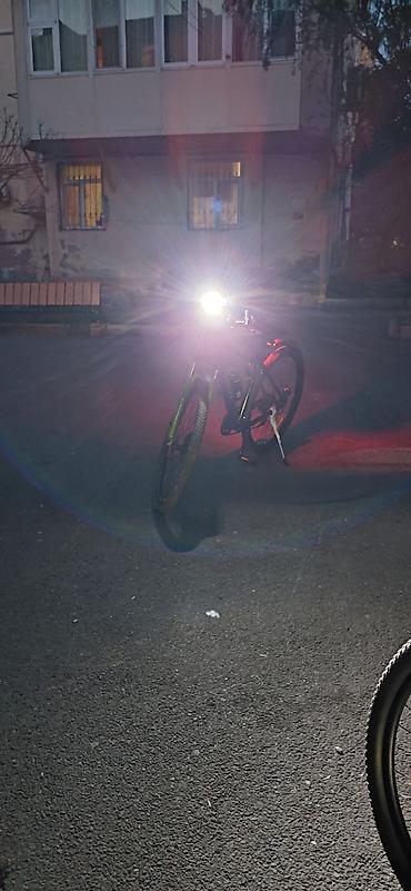 velosipedlər isma: MTB tipli velosiped – ISMAR (qara/yaşıl) Xüsusiyyətlər: - 27.5” — 4