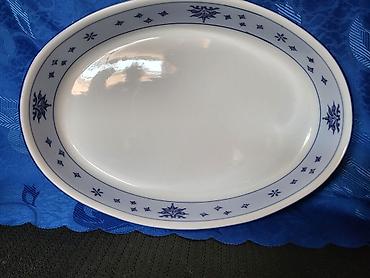 postamenti: Djuvecara,pekac Bavaria porcelan nov iz 70ih godina. Pekac radjen od — 7