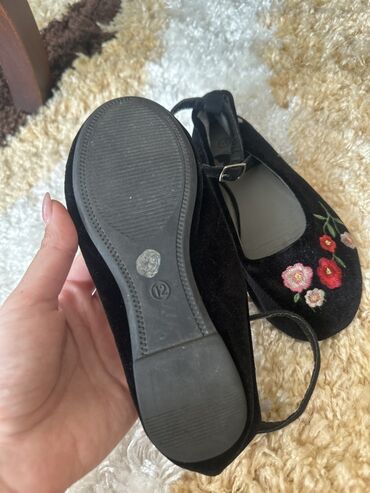 ортопедическая обувь в баку: Qız uşaqları üçün baletka - Rəng: qara - Material: məxmər effektli lalafo.az -da ортопедическая обувь в баку: Qız uşaqları üçün baletka - Rəng: qara - Material: məxmər effektli