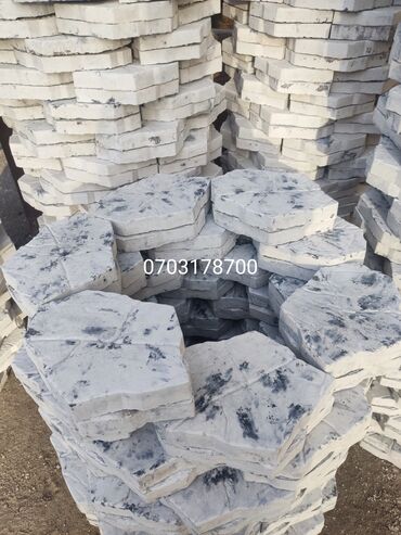 Тротуарная плитка: Продажа брусчатки,бардюры,лотки в наличии и заказ.Доставка и замер по — 28