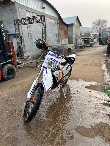 Мотоциклы: Эндуро 450 куб. см, Бензин, Взрослый, Б/у — 2