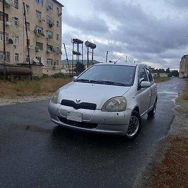 kreditle avtomobiller: Toyota Vitz: 1 l | 2000 il Hetçbek — 3
