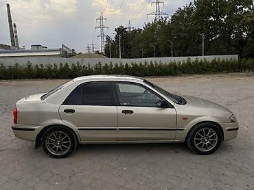 Mazda: Mazda 323: 1998 г., 1.5 л, Механика, Бензин, Седан — 3