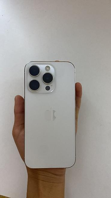 macbook м1: IPhone 15 Pro, Б/у, 256 ГБ, White Titanium, Коробка, 80 % — 1