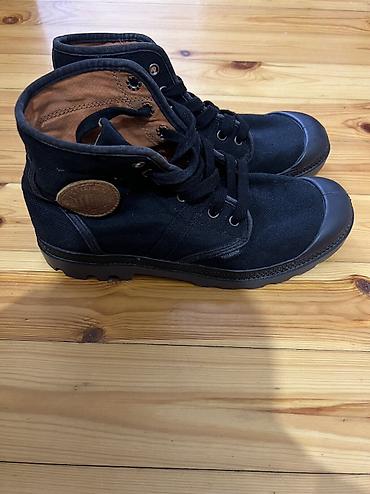 Ботинки: Palladium Pampa üslubunda uniseks kanvas botlar - Rəng: qara (daxili — 4