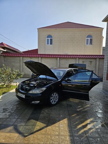 Toyota: Toyota Camry: 3 l | 2002 il Sedan — 1