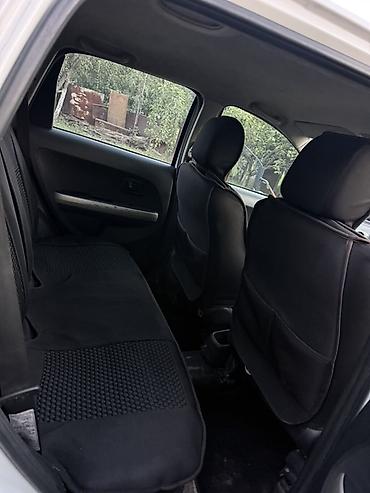 funcargo toyota: Toyota Ist: 2003 г., 1.3 л, Автомат, Бензин — 6