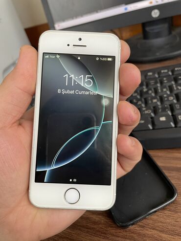 iphone 14 azerbaycan: IPhone SE, 32 GB, White Titanium, Barmaq izi