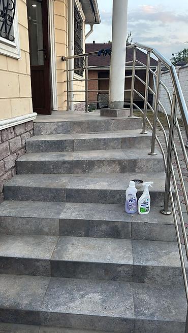 Долгосрочная аренда домов: 380 м², 8 комнат, Забор, огорожен at lalafo.kg — 18 Долгосрочная аренда домов: 380 м², 8 комнат, Забор, огорожен — 18