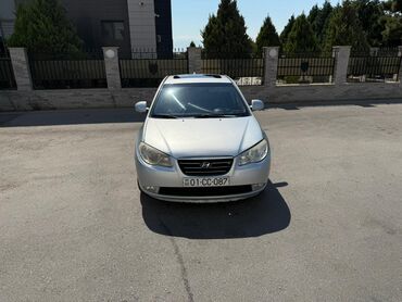 Hyundai Elantra: 2 l | 2008 il Sedan