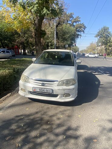 одиссей токмок: Сдаю в аренду в такси по городу бишкек !!! Авто одиссей 2 го поколения