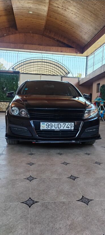 Opel: Opel Astra: 1.3 l | 2005 il 252000 km Universal — 12