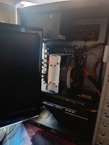 системы охлаждения gigabyte: Компьютер, Игровой
