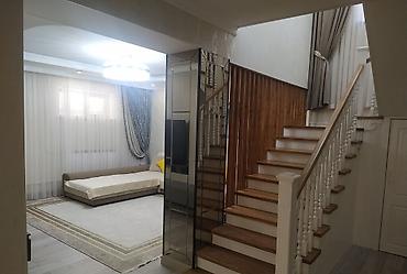 Продажа коттеджей и домов: Продаю 5 –комнатный дом. Адрес: Ак Ордо 2. Ленинский район Серия: Дом — 6