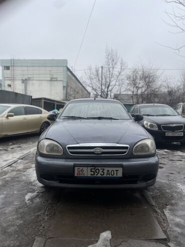 Daewoo: Daewoo Lanos: 2010 г., 1.3 л, Механика, Бензин, Седан