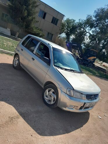 рынок подержанных авто: Mazda Demio: 2000 г., 1.3 л, Автоматические, Бензин, Седан