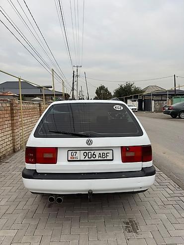 mini v: Volkswagen Passat: 1993 г., 2 л, Механика, Гибрид, Универсал — 9