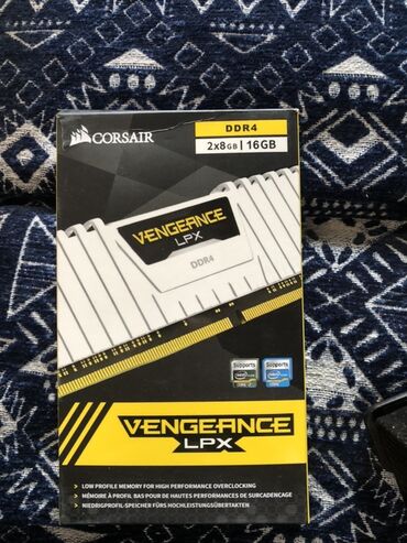 Оперативдик эс-тутум (RAM): Оперативдик эс-тутум, Жаңы, Corsair, 8 ГБ, DDR4, ПК үчүн