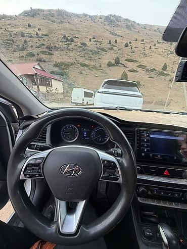 мерс элеганс: Hyundai Sonata: 2018 г., 2 л, Автомат, Газ, Седан — 4