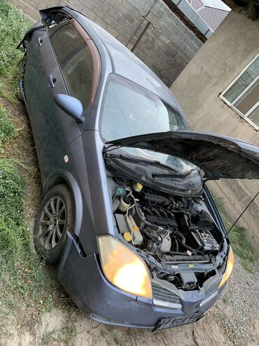 машины аварийные: Nissan Primera: 2002 г., 2 л, Автоматтык, Бензин, Универсал