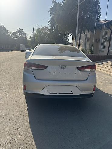 sonata dn: Hyundai Sonata: 2019 г., 2 л, Автомат, Газ, Седан — 4