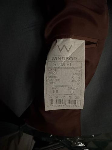 швеи пиджак: Двубортный мужской костюм WINDSOR, посадка Slim Fit. Костюм тройка — 2