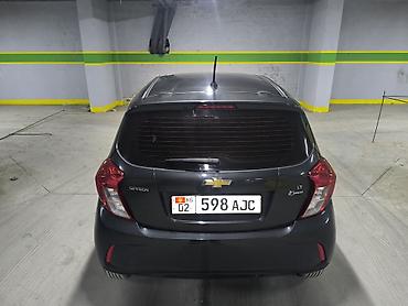 škoda octavia: Chevrolet Spark: 2017 г., 1 л, Вариатор, Бензин — 7