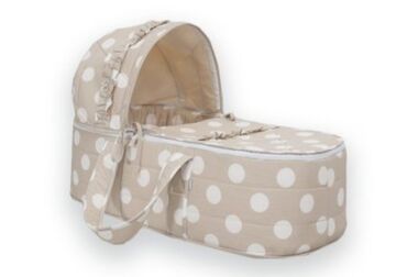 torba za bebine stvari: Prodajem krevetac 3u1 meda, nosiljku i gnezdo, takodje i rucnu