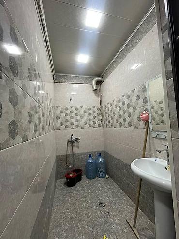 neftcilər: İcarəyə verilir 2 otaqlı köhnə tikili 65 m², Neftçilər m. 600 AZN/ay — 3