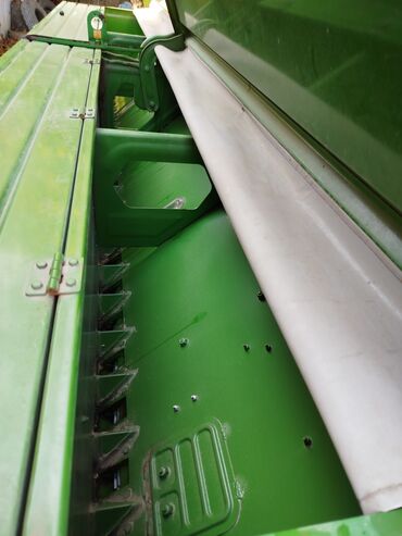 Toxum səpənlər: Yaşıl rəngli kənd təsərrüfatı səpinqi maşını (taxıl/yonca/çəmən toxumu — 6