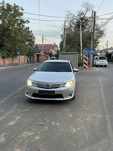50: Toyota Camry: 2013 г., 2.5 л, Вариатор, Гибрид, Седан — 7