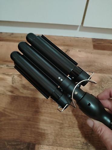 Figaro za kosu: Talasasta presa za kosu – trostruki valoviti uvijač (3 barrel waver) — 2