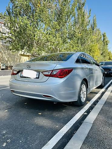 капот на соната: Hyundai Sonata: 2013 г., 2 л, Автомат, Бензин, Седан — 5
