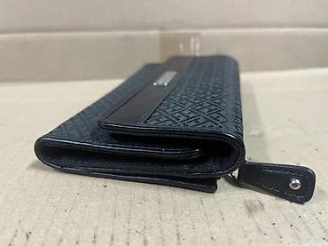 Novčanici: Tommy Hilfiger ženski novčanik – crni monogram - Model: preklopni — 2