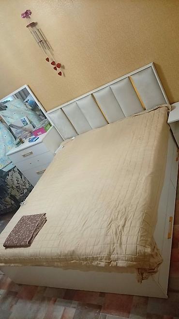 standing mirror: Очень срочно продаю по выгодной цене спальный гарнитур в современном — 2