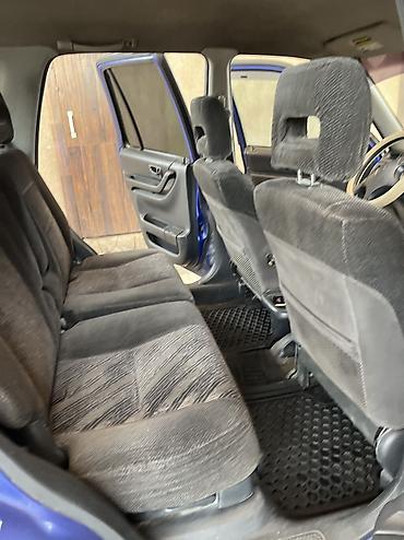 на црв: Honda CR-V: 2001 г., 2 л, Автомат, Газ, Кроссовер — 9